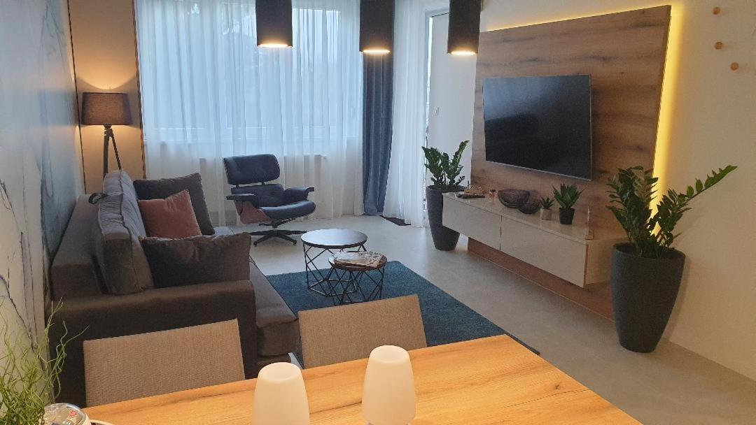 Family Resort Subotica Apartments Екстериор снимка