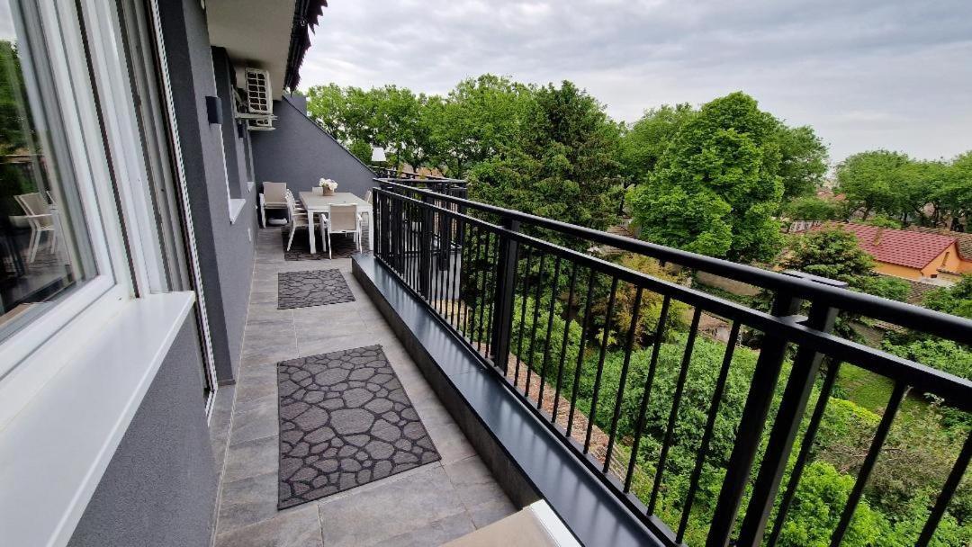Family Resort Subotica Apartments Екстериор снимка